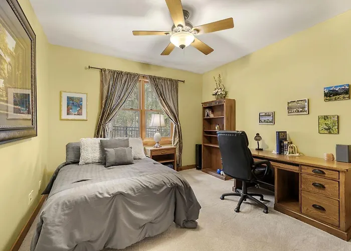 Upscale Mountain Retreat With Cozy Fireplace & Jetted Tub In Alpine, Utah Holiday home *